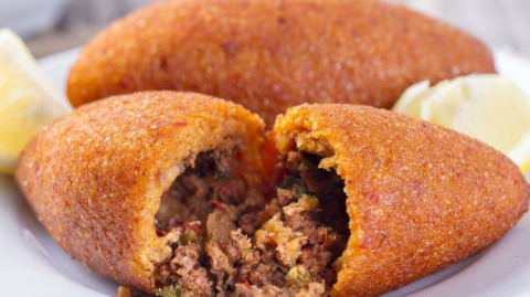 Hazırları aratmayan içli köfte tarifi