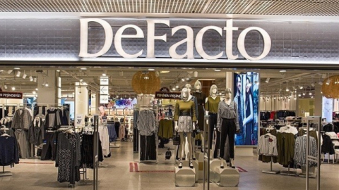 DeFacto Bursa’da yeni  mağaza açtı