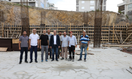 Kapalı pazar yeri inşaatında çalışmalar sürüyor