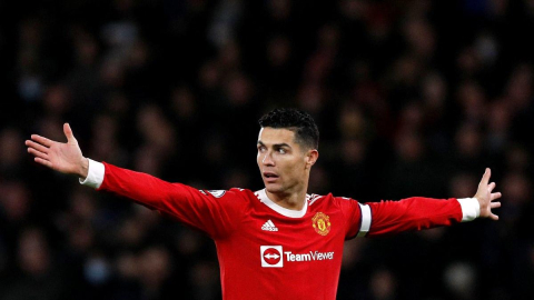 Cristiano Ronaldo herkesi ters köşe yaptı! 