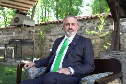 Serdar Acarhoroz: "Bursaspor'u hayata döndürmeye talibim"