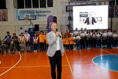 İnegöl'de 2 bin 902 sporcu sertifikalarını aldı