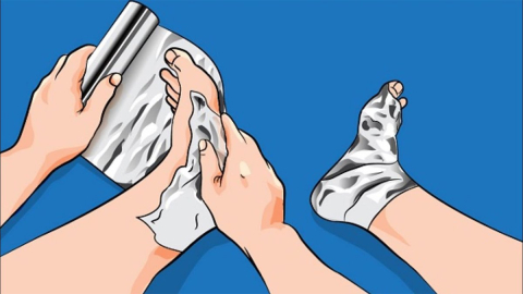 Ayaklarınıza alüminyum folyo sararsanız ne olur?