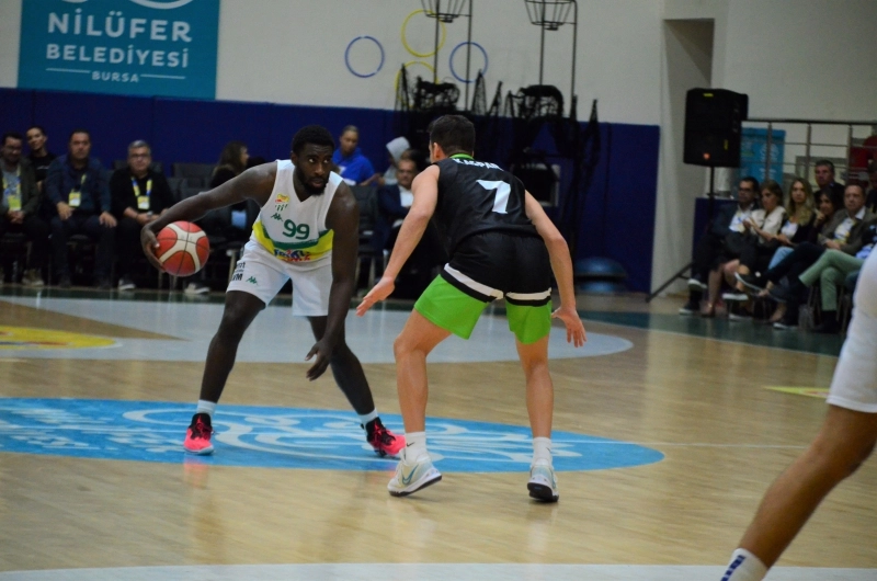 Frutti Extra Bursaspor, Manisa'yı devirdi