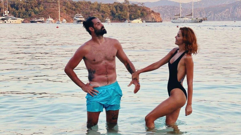 Volkan Demirel'e eşinden uyarı: Dikkat et