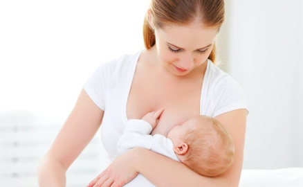 Anne sütü nasıl sağılır ve saklanır?