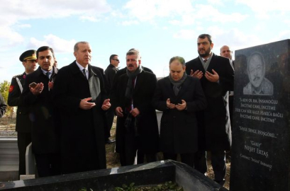 Cumhurbaşkanı Erdoğan'dan Neşet Ertaş paylaşımı