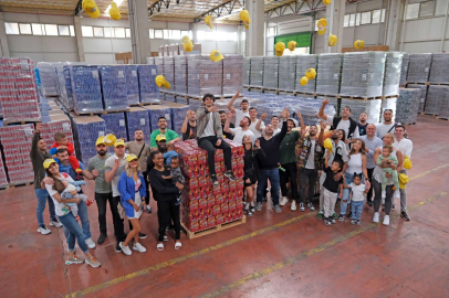 Frutti Extra Bursaspor'dan Uludağ İçecek'e ziyaret