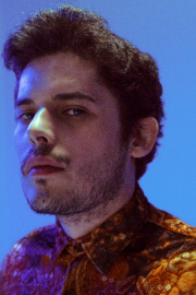 Ahmet Hatipoğlu yeni şarkısı 'Güzel Kız'ı paylaştı