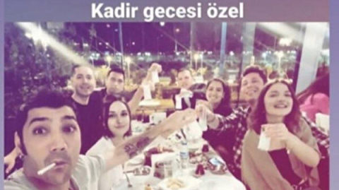 Kadir Gecesi'nde rakıyla fotoğraf çekmişlerdi!