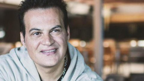 Hakan Peker: Sevgilime pusu kurdum