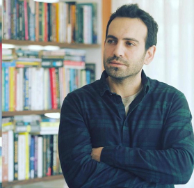 Buğra Gülsoy’un yeni kitabı  'Luna' raflarda