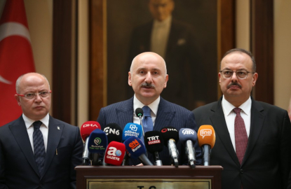 Bakan Karaismailoğlu’ndan Bursa’da art arda açılışlar