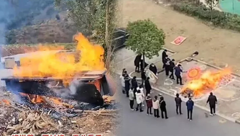 Çin'de neler oluyor? Cesetlerini sokak ortasında yakıyorlar