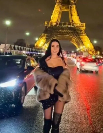 Ordu savaşta sözcü eğlencede!