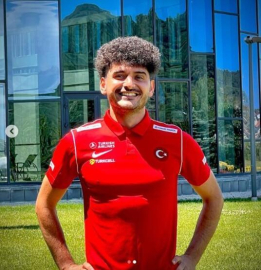 Survivor 2023 Barış kimdir, kaç yaşında? Futbolcu Barış Telli hangi takımlarda oynadı?