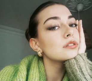 Ömer dizisinin duru güzeli