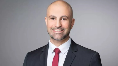 Almanya'nın ilk Türk kökenli kaymakamı oldu