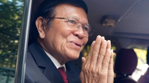 Muhalefet liderine 27 yıl ev hapsi