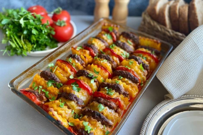 Kızartmadan Fırında Köfteli Patates Dizme Tarifi