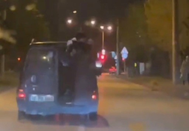 Asker konvoyu tehlike saçtı