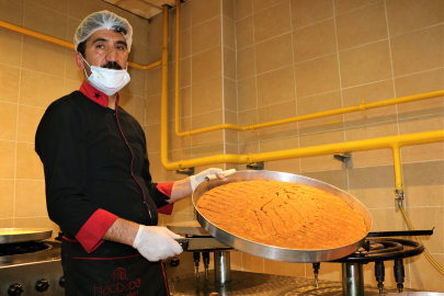 Bayram sebebiyle tatlıcılar yoğun