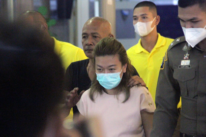 12 arkadaşını zehirleyerek yaktı!