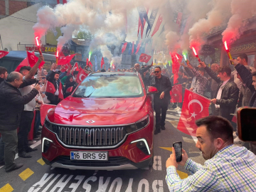 Bakan Varank İnegöl'e Togg ile geldi