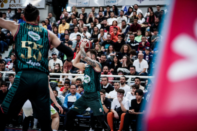 Pınar Karşıyaka'ya deplasman iyi gelmiyor