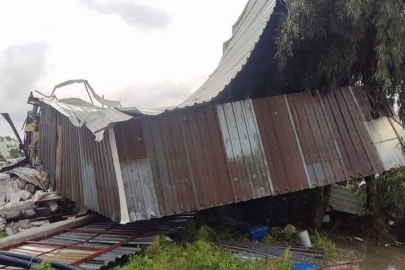 Mersin'i fırtına vurdu