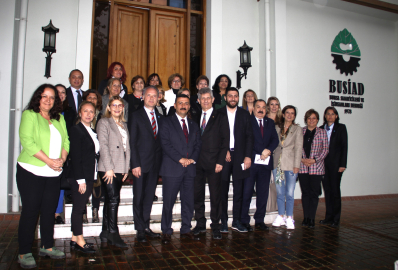 Ülkenin geleceğinde umut var