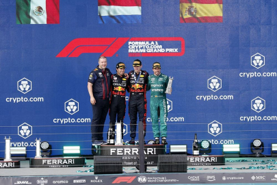 Miami GP’nin kazananı Verstappen oldu