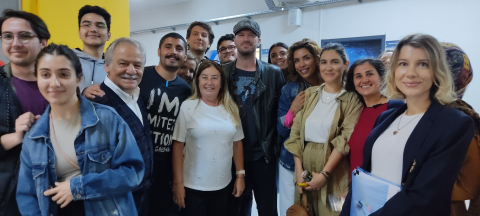 Sandık başında Kıvanç Tatlıtuğ'a övgü dolu sözler