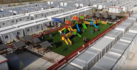Konteyner kente çocuk parkı