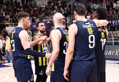 Fenerbahçe Beko yarı finale yükseldi