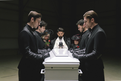 Kardeş acısı Serdar Ortaç'ı sarstı