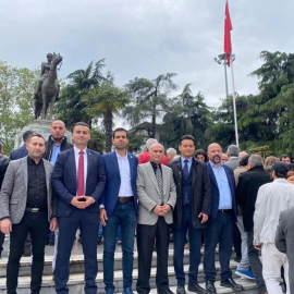 'Altıparmak Caddesi’ni kaderine terk etmeyin'