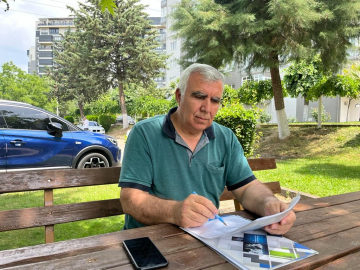 10 yıllık telefon numarası başına iş açtı!