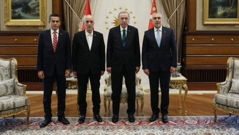 Cumhurbaşkanı Erdoğan, TİSK ve Türk-İş başkanları ile görüştü
