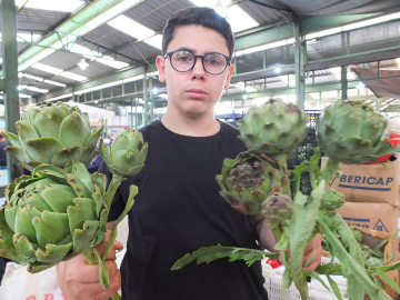 Enginar soyarak fenomen oldu