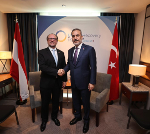 Bakan Fidan'dan kritik görüşme