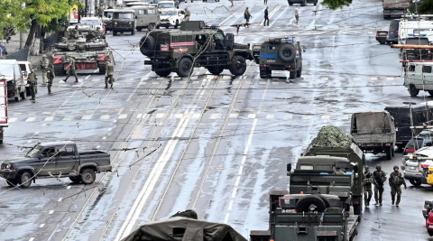 Saat saat Rusya'da darbe girişimi...