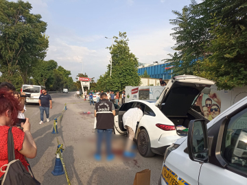 Kent meydanında kanlı olay