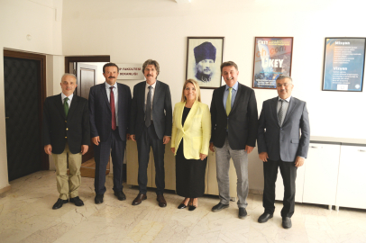 BUÜ Tıp Fakültesi'ne ilk kadın dekan atandı