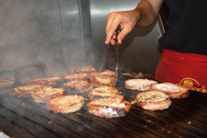 AB ve kokoreç tartışmalarına esnaftan cevap