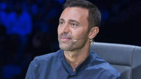 Mustafa Sandal'ın şarkısı çalındı!