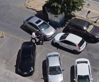 Ters yönden girdi, lastik bıçakladı