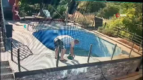 Elektrik akımına havuzda kapıldı!