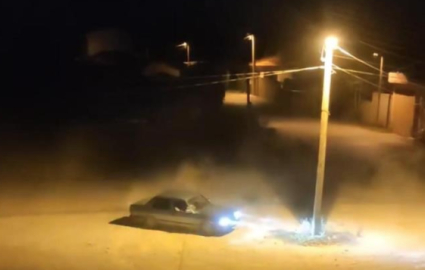 Kimseye aldırmadı, dakikalarca drift attı