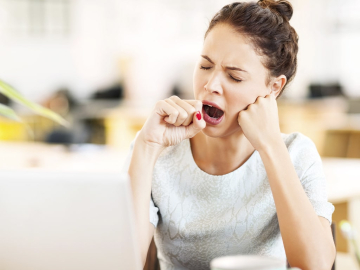 Esneyen birini gördüğümüzde neden esneriz?